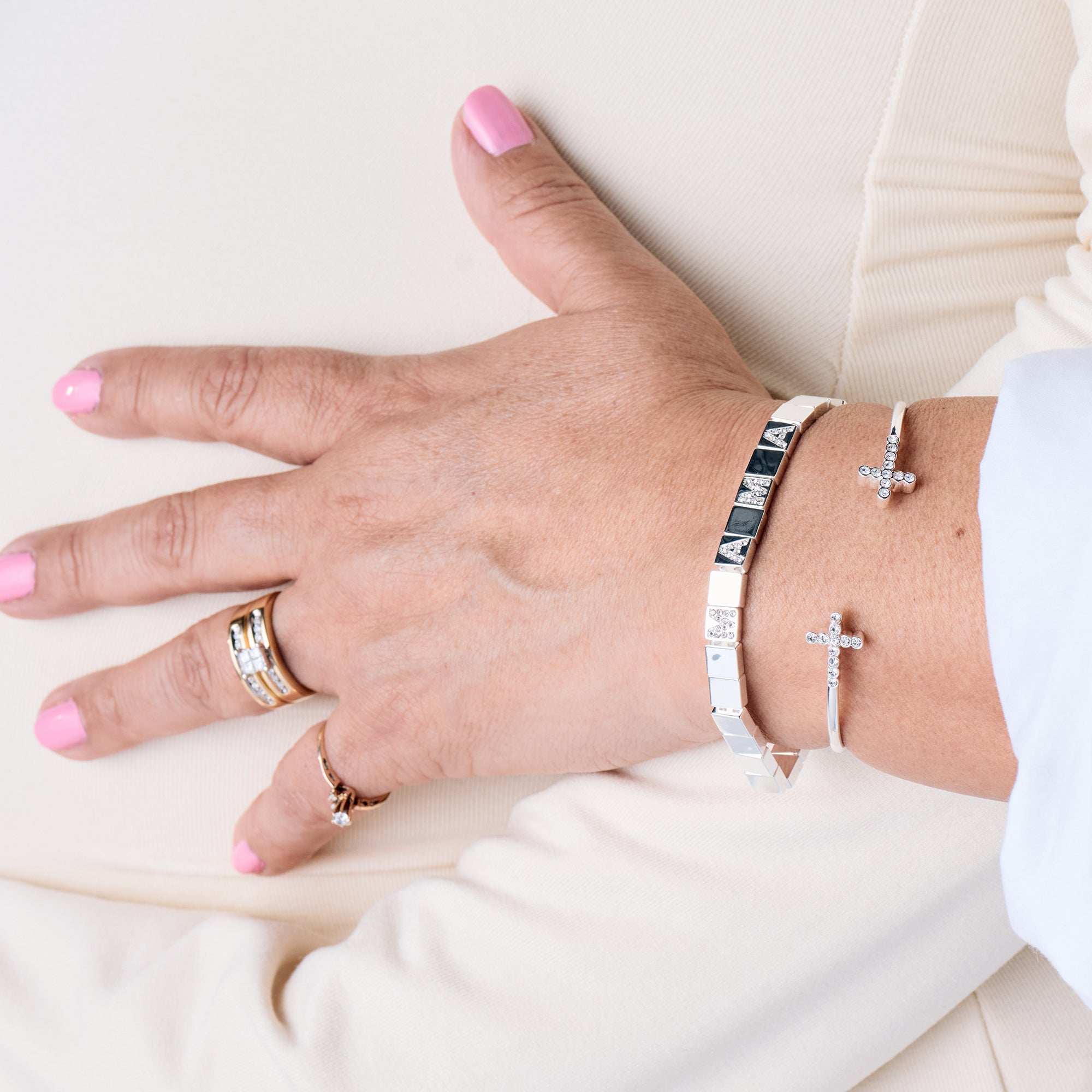 'MAMA' Stretch Bracelet